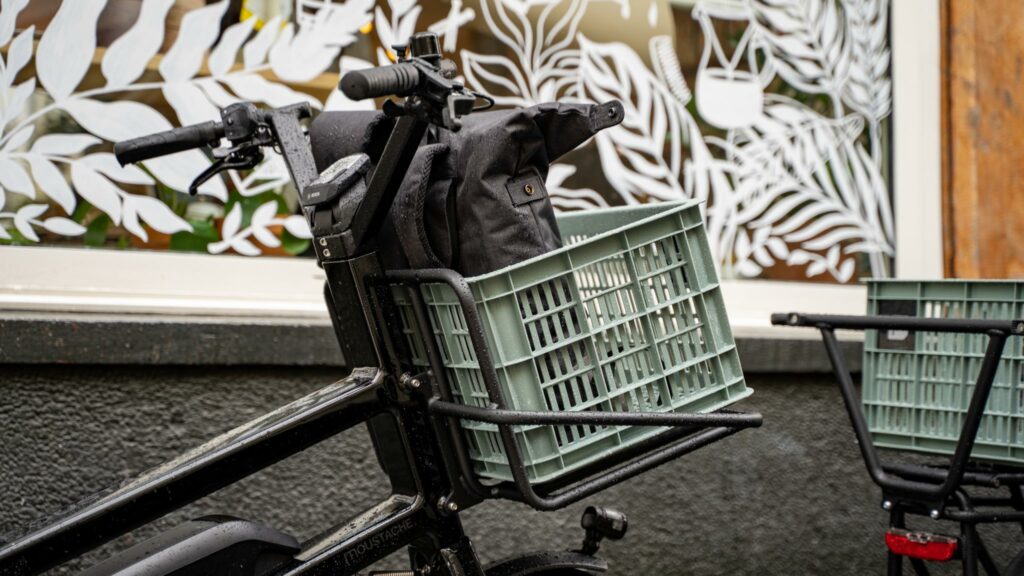 Le nouveau vélo électrique cargo de Moustache, nommé Lundi 20 // Source : Moustache / Utilisation autorisée pour Numerama Le nouveau vélo électrique cargo de Moustache, nommé Lundi 20 // Source : Moustache / Utilisation autorisée pour Numerama