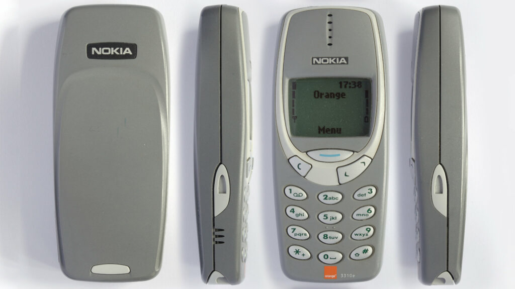 Si votre téléphone ressemble à ça, il est peut-être « vieux » en effet // Source : Multicherry - Wikimedia Commons Si votre téléphone ressemble à ça, il est peut-être « vieux » en effet // Source : Multicherry - Wikimedia Commons