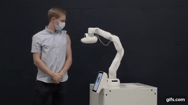 Cobi en action. // Source : YouTube Cobionix Cobi en action. // Source : YouTube Cobionix