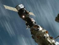 Le vaisseau Soyuz MS-18 attaché à l'ISS. // Source : Flickr/CC/Nasa Johnson (photo recadrée) Le vaisseau Soyuz MS-18 attaché à l'ISS. // Source : Flickr/CC/Nasa Johnson (photo recadrée)