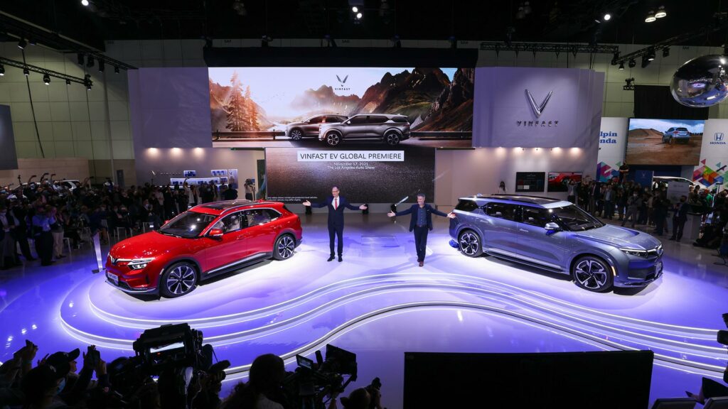 Reveal à Los Angeles des VinFast VF e35 & e36 // Source : Vinfast Reveal à Los Angeles des VinFast VF e35 & e36 // Source : Vinfast