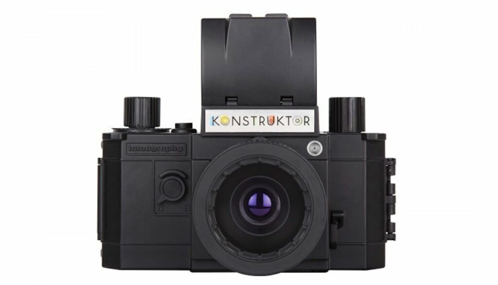 Le Konstruktor F // Source : lomography Le Konstruktor F // Source : lomography