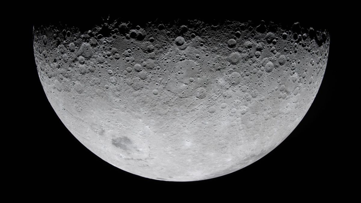 La Lune immortalisée par Artémis II. // Source : Flickr/Nasa Johnson (image recadrée)