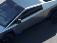 Le Cybertruck de Tesla aura des rétroviseurs. // Source : Capture YouTube Chile AI100