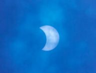 Éclipse solaire partielle en décembre 2020. // Source : Flickr/CC/GauchoDeAntares (photo recadrée) Éclipse solaire partielle en décembre 2020. // Source : Flickr/CC/GauchoDeAntares (photo recadrée)