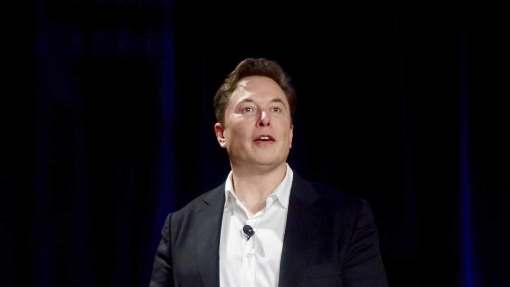 Elon Musk, lors d'une conférence sur Tesla // Source : Wiki Commons Elon Musk, lors d'une conférence sur Tesla // Source : Wiki Commons
