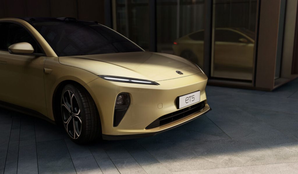 Face avant du Nio ET5 // Source : Nio Face avant du Nio ET5 // Source : Nio