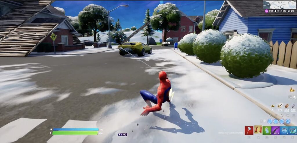 Avec les Spider-gants, on peut s'accrocher aux voitures en marche // Source : YouTube/Kanga Avec les Spider-gants, on peut s'accrocher aux voitures en marche // Source : YouTube/Kanga