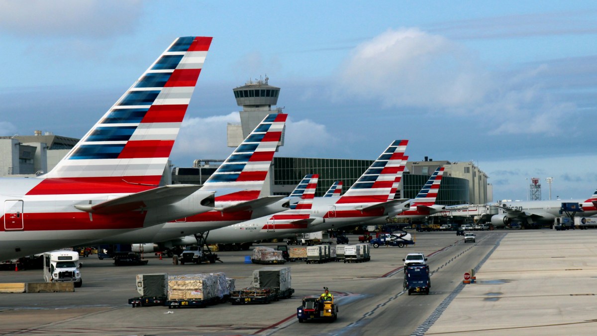 Aéroport de Miami. // Source : Flickr/CC/Thank You (22 Millions+) views (photo recadrée) Aéroport de Miami. // Source : Flickr/CC/Thank You (22 Millions+) views (photo recadrée)