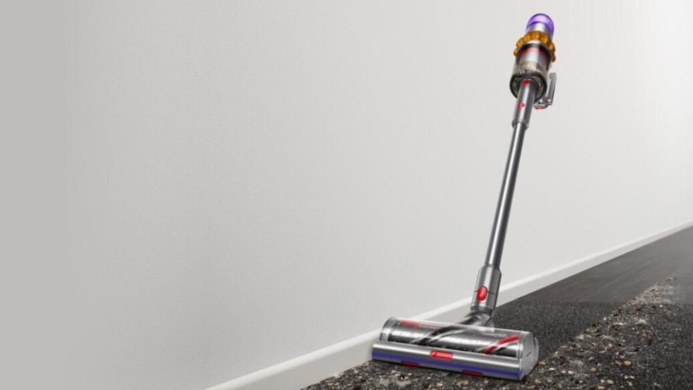Le Dyson V15 Detect Absolute // Source : Dyson Le Dyson V15 Detect Absolute // Source : Dyson