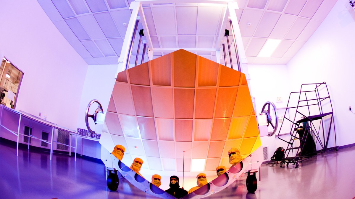 Segment du JWST (unité de conception). // Source : Drew Noel via Flickr (photo recadrée) Segment du JWST (unité de conception). // Source : Drew Noel via Flickr (photo recadrée)