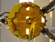 Miroirs du télescope JWST. // Source : Ball Aerospace via Flickr Miroirs du télescope JWST. // Source : Ball Aerospace via Flickr