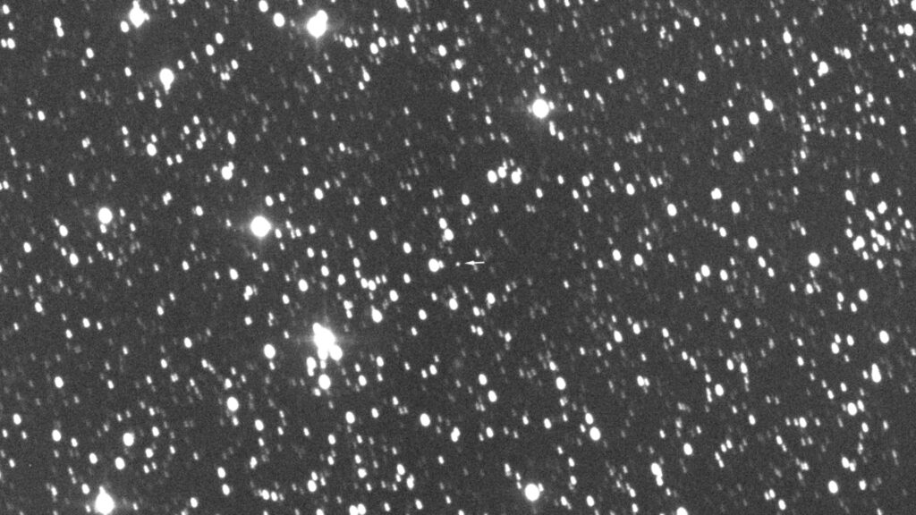 Vous voyez ce petit point ? C'est James Webb. // Source : Gianluca Masi, The Virtual Telescope Project (photo recadrée) Vous voyez ce petit point ? C'est James Webb. // Source : Gianluca Masi, The Virtual Telescope Project (photo recadrée)
