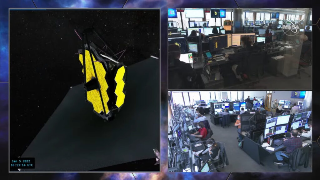 Visualisation du JWST, pendant le déploiement du miroir secondaire. // Source : Capture d'écran YouTube Nasa Visualisation du JWST, pendant le déploiement du miroir secondaire. // Source : Capture d'écran YouTube Nasa