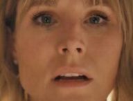 La femme qui habitait en face de la fille à la fenêtre // Source : Netflix La femme qui habitait en face de la fille à la fenêtre // Source : Netflix