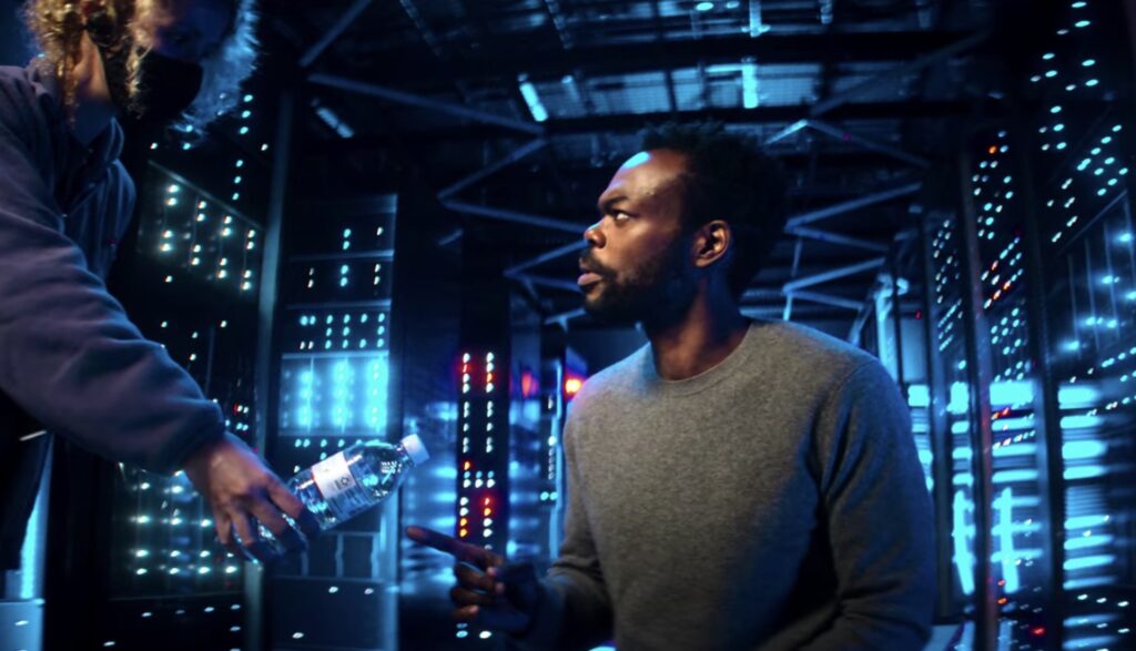 William Jackson Harper dans Mort à 2021  // Source : Netflix