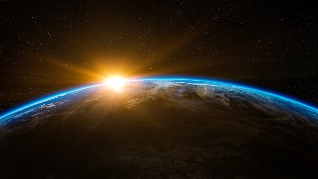 La planète Terre et le Soleil. // Source : Pixabay La planète Terre et le Soleil. // Source : Pixabay