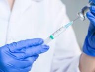 La vaccination permet de prévenir l'apparition et le développement d'une maladie. // Source : Freepik
