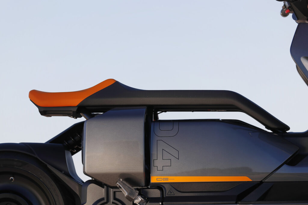 L'arrière du CE 04 // Source : BMW L'arrière du CE 04 // Source : BMW