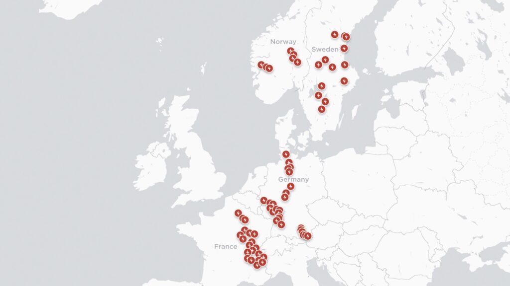 Carte des Superchargeurs gratuits pendant les vacances // Source : Tesla Carte des Superchargeurs gratuits pendant les vacances // Source : Tesla