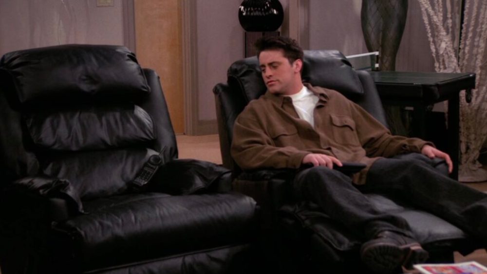 Joey se sent bien seul sans Chanlder // Source : Screenshot Friends/Netflix Joey se sent bien seul sans Chanlder // Source : Screenshot Friends/Netflix