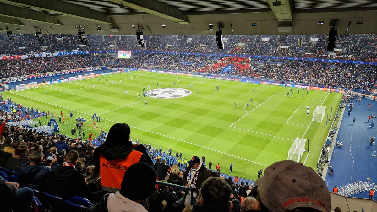 Le match de foot au Parc des Princes // Source : Nicolas Lellouche pour Numerama Le match de foot au Parc des Princes // Source : Nicolas Lellouche pour Numerama