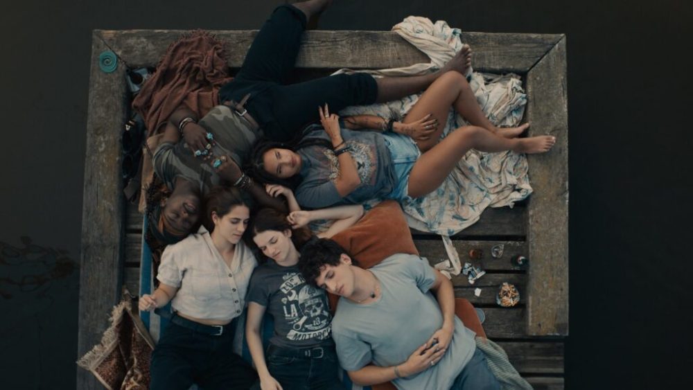Chair tendre explore l'adolescence de Sasha, une personne intersexe // Source : France TV Slash Chair tendre explore l'adolescence de Sasha, une personne intersexe // Source : France TV Slash