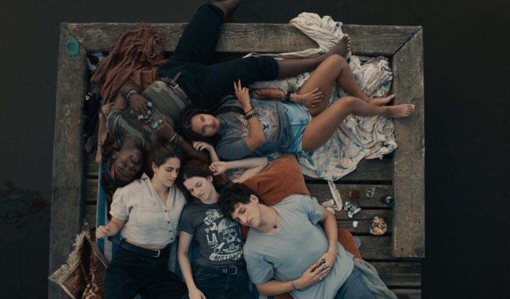 Chair tendre explore l'adolescence de Sasha, une personne intersexe // Source : France TV Slash Chair tendre explore l'adolescence de Sasha, une personne intersexe // Source : France TV Slash