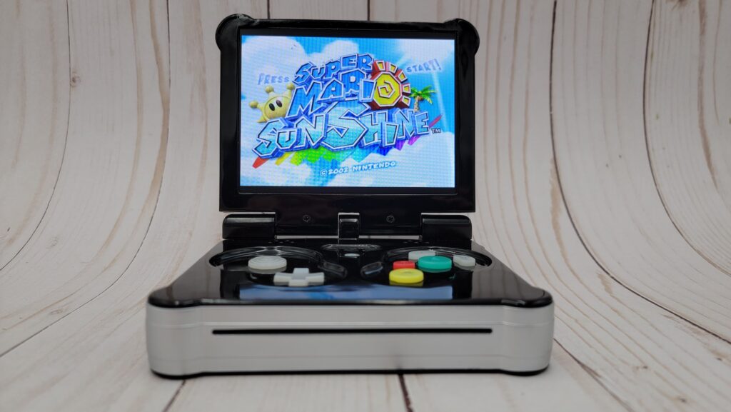 Console portable GameCube // Source : Twitter GingerOfOz Console portable GameCube // Source : Twitter GingerOfOz