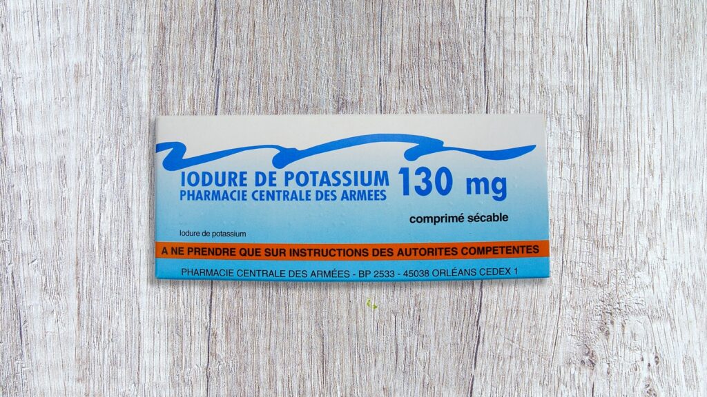 Iodure de potassium. // Source : Montage Numerama Iodure de potassium. // Source : Montage Numerama