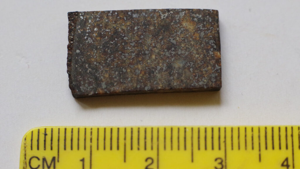 Météorite chondrite tombée en Libye. // Source : Flickr/CC/Jan Helebrant (photo recadrée). Météorite chondrite tombée en Libye. // Source : Flickr/CC/Jan Helebrant (photo recadrée).