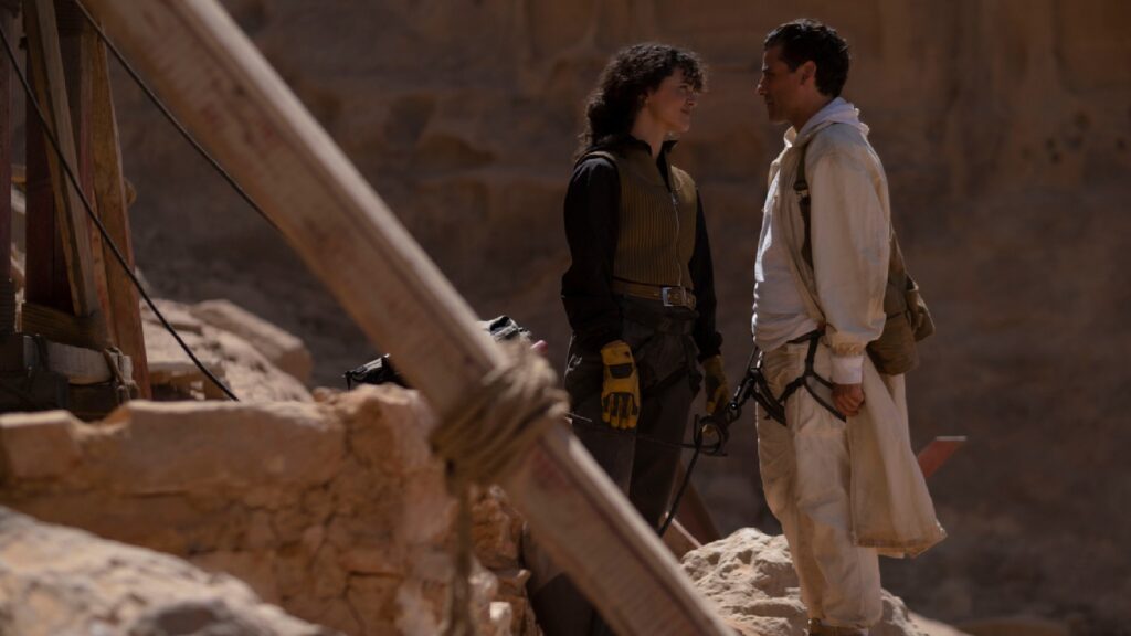 May Calamawy et Oscar Isaac. // Source : Marvel/Disney+ May Calamawy et Oscar Isaac. // Source : Marvel/Disney+
