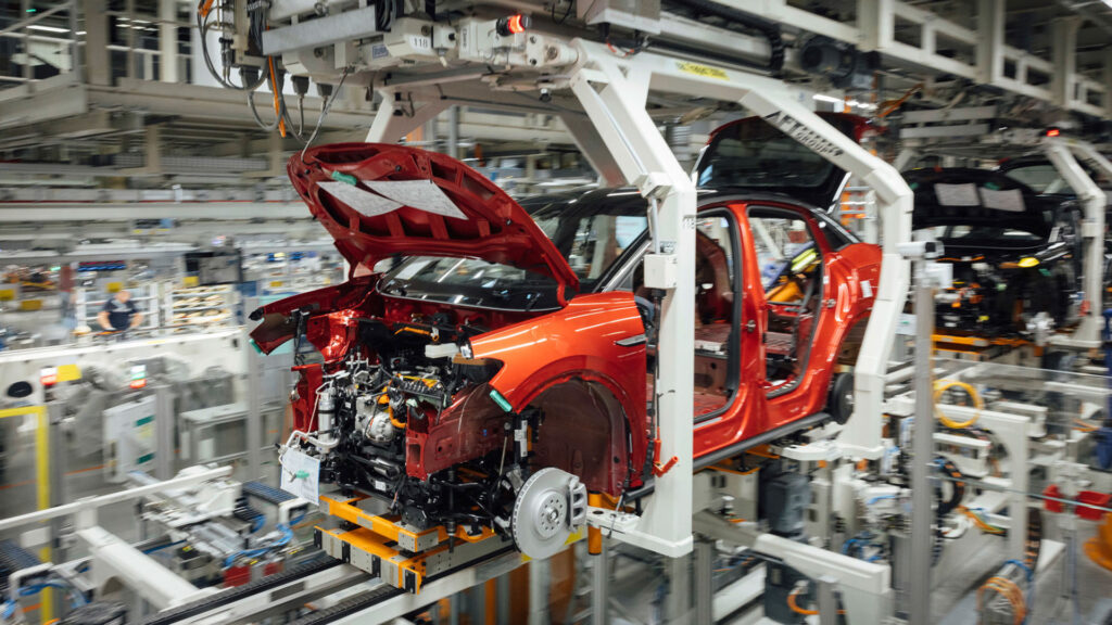 Production véhicule électrique VW ID // Source : volkswagen Production véhicule électrique VW ID // Source : volkswagen