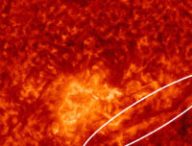 Zoom sur le Soleil le 3 avril 2022. // Source : SDO (image recadrée et annotée) Zoom sur le Soleil le 3 avril 2022. // Source : SDO (image recadrée et annotée)