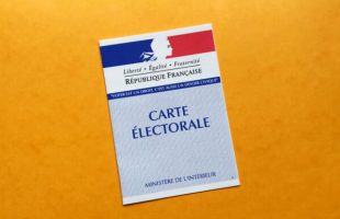 Une carte électorale. // Source : Photo Numerama