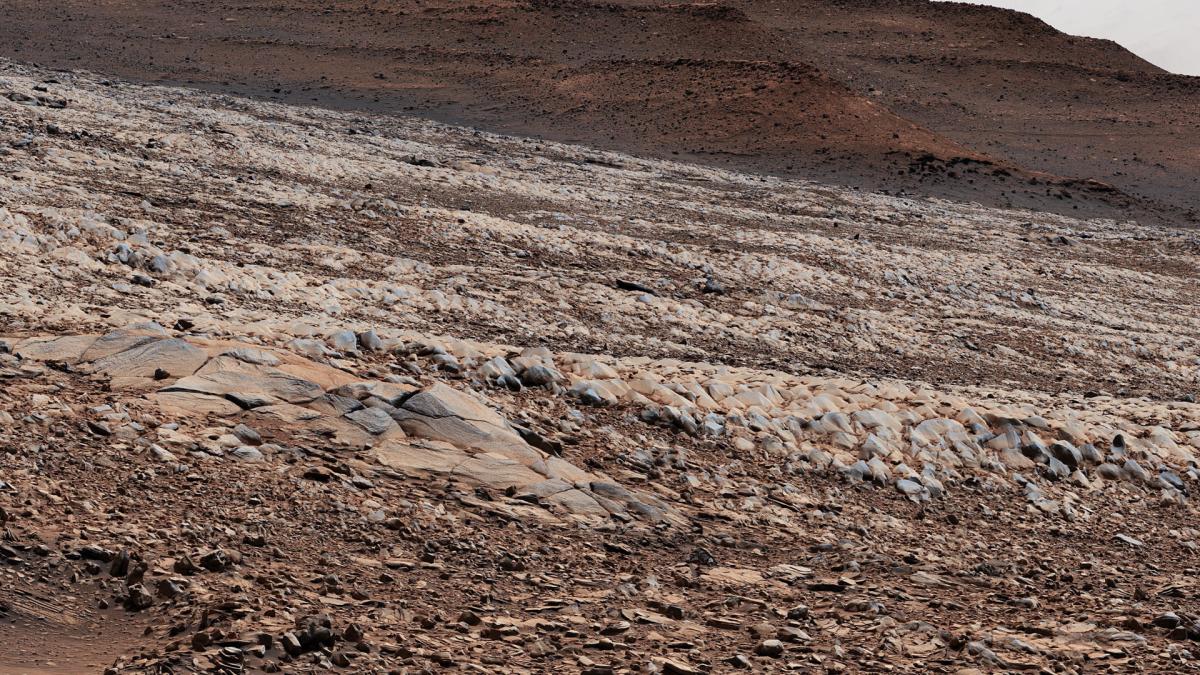 Rochers photographiés le 15 mars 2022 sur Mars. // Source : NASA/JPL-Caltech/MSSS (image recadrée) Rochers photographiés le 15 mars 2022 sur Mars. // Source : NASA/JPL-Caltech/MSSS (image recadrée)