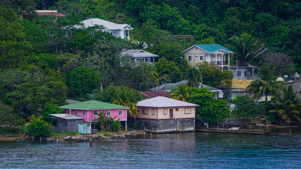 Île de Roatán, Honduras. // Source : Pixabay (photo recadrée) Île de Roatán, Honduras. // Source : Pixabay (photo recadrée)