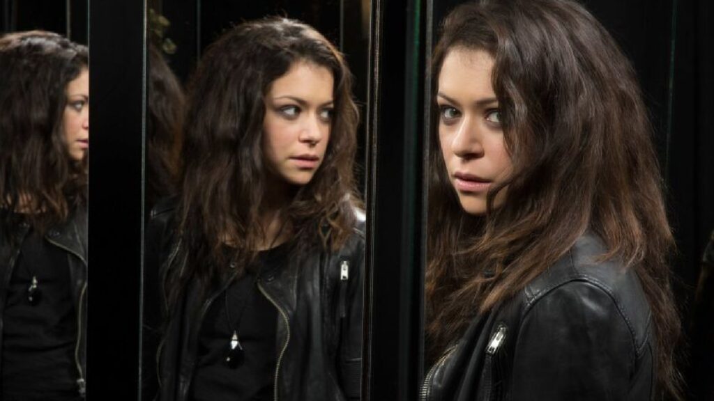 Tatiana Maslany avait le rôle-titre d'Orphan Black, ou elle jouait plusieurs rôles. // Source : BBC America Tatiana Maslany avait le rôle-titre d'Orphan Black, ou elle jouait plusieurs rôles. // Source : BBC America