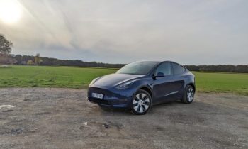 Tesla Model Y // Source : Raphaelle Baut pour Numerama Tesla Model Y // Source : Raphaelle Baut pour Numerama