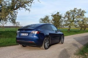 Tesla Model Y // Source : Raphaelle Baut pour Numerama