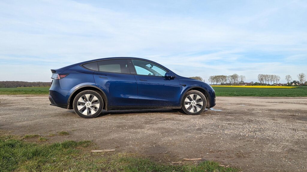 Tesla Model Y // Source : Raphaelle Baut pour Numerama Tesla Model Y // Source : Raphaelle Baut pour Numerama