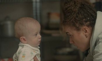 Et si avoir un bébé devenait votre pire cauchemar ? // Source : HBO Et si avoir un bébé devenait votre pire cauchemar ? // Source : HBO