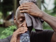 Il fait chaud. // Source : Pexels/Ketut Subiyanto (photo recadrée) Il fait chaud. // Source : Pexels/Ketut Subiyanto (photo recadrée)