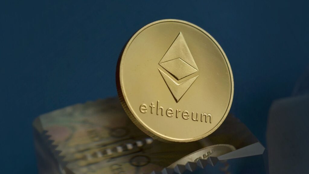 L'Ethereum est la deuxième crypto-monnaie en terme de valorisation // Source : Canva L'Ethereum est la deuxième crypto-monnaie en terme de valorisation // Source : Canva