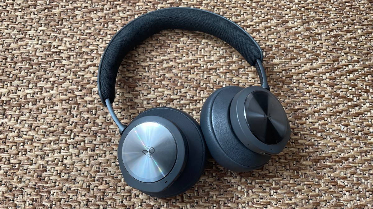 Le casque Bang & Olufsen // Source : Maxime Claudel pour Numerama Le casque Bang & Olufsen // Source : Maxime Claudel pour Numerama