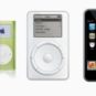 L'iPod mini, l'iPod et l'iPod touch, dans leurs premières versions. // Source : Apple L'iPod mini, l'iPod et l'iPod touch, dans leurs premières versions. // Source : Apple