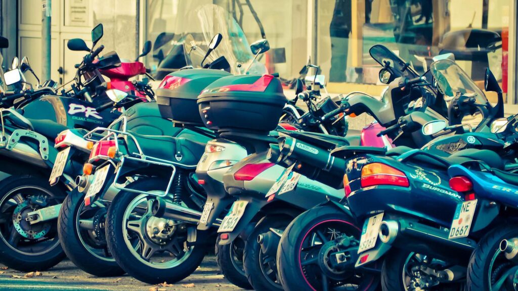 Deux-roues en ville // Source : Pixabay Deux-roues en ville // Source : Pixabay