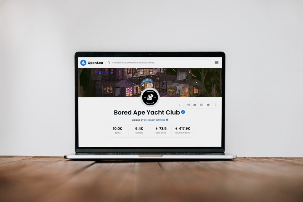 Les NFT Bored Ape Yacht Clun ont continué à battre des records // Source : PiggyBank / Unsplash Les NFT Bored Ape Yacht Clun ont continué à battre des records // Source : PiggyBank / Unsplash