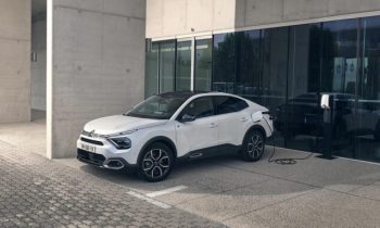 Citroën ë-C4 X // Source : Citroën Citroën ë-C4 X // Source : Citroën