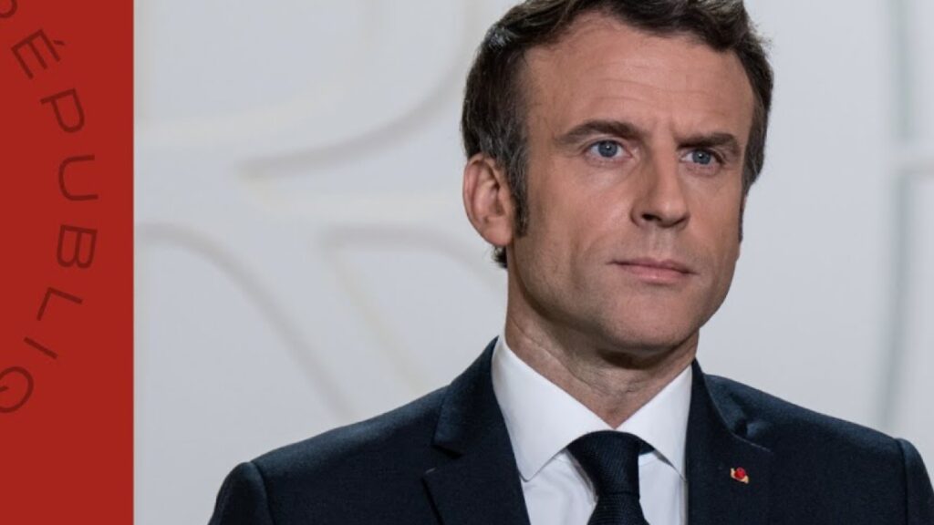 Source : Emmanuel Macron / chaîne Youtube Source : Emmanuel Macron / chaîne Youtube